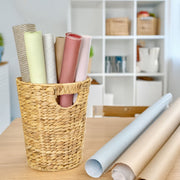 Papierkorb rund aus Wasserhyazinthe fürs Büro von HMF