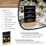 Kreidetafel mit Holzfuß als Tischaufsteller von HMF in DIN A6 Hochformat in Schwarz
