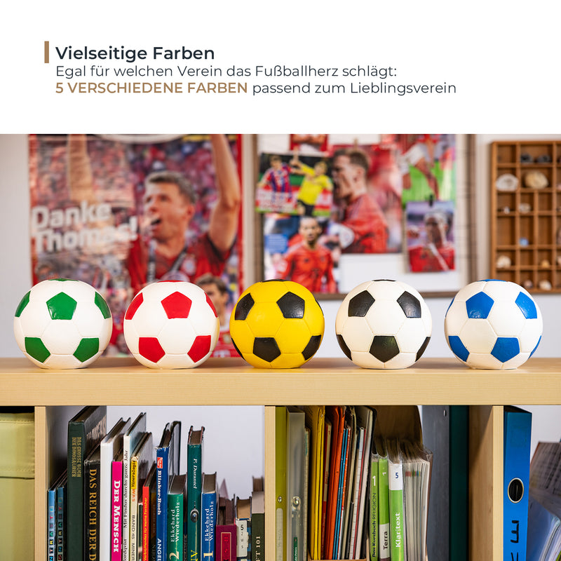 Spardose im Fußball-Look von HMF mit 15 cm Durchmesser in Rot